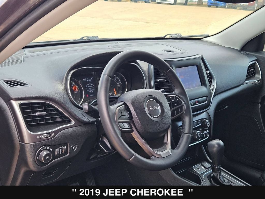 2019 Jeep Cherokee Latitude Plus