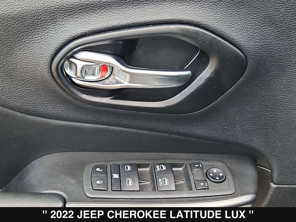 2022 Jeep Cherokee Latitude Lux