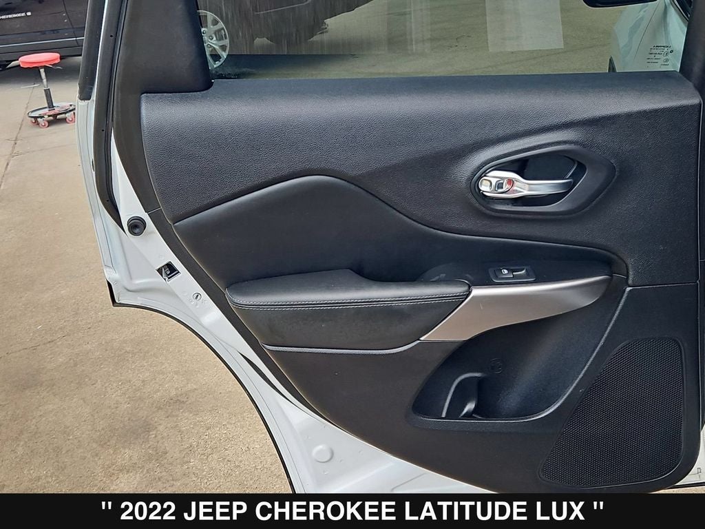2022 Jeep Cherokee Latitude Lux