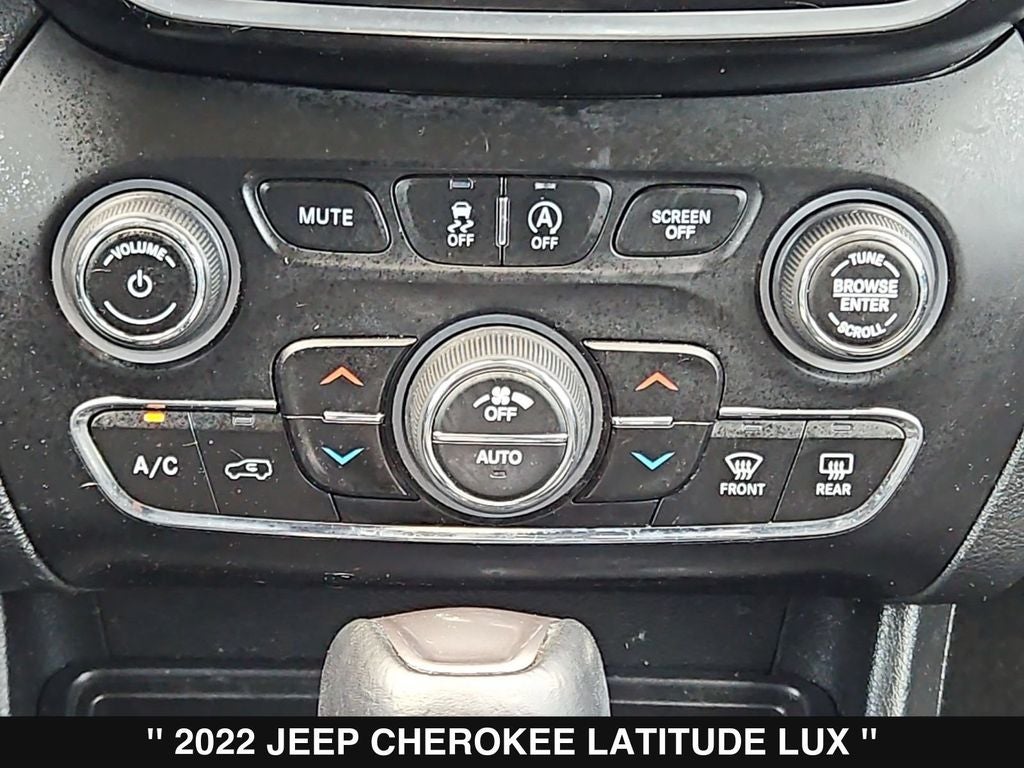 2022 Jeep Cherokee Latitude Lux
