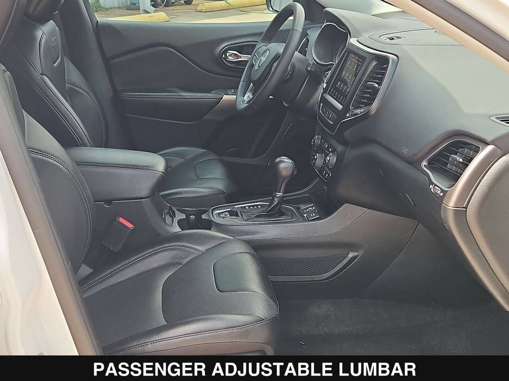 2022 Jeep Cherokee Latitude Lux