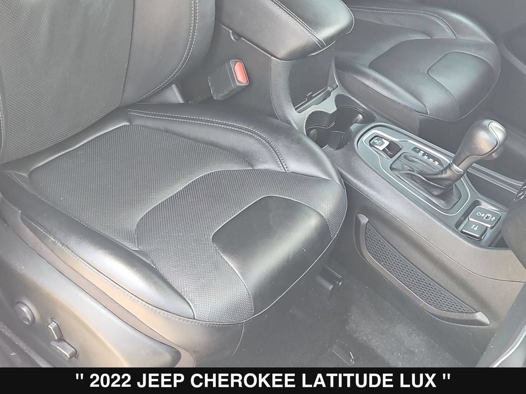 2022 Jeep Cherokee Latitude Lux