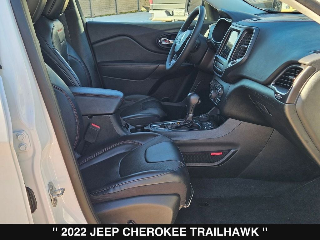 2022 Jeep Cherokee Trailhawk