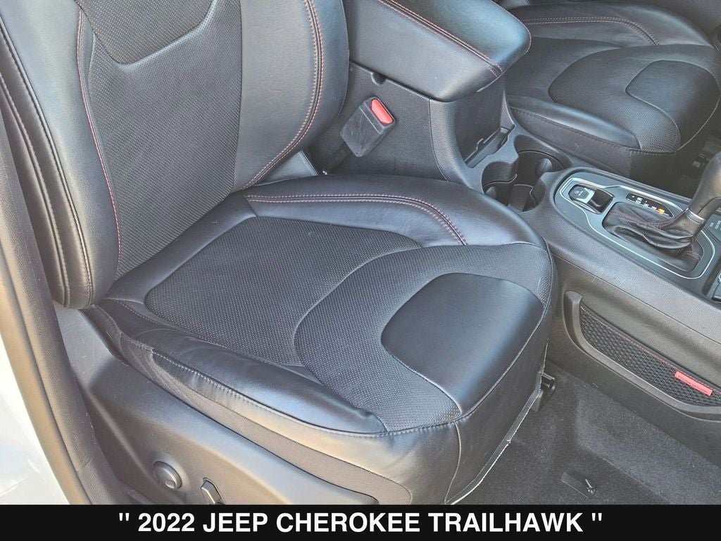 2022 Jeep Cherokee Trailhawk