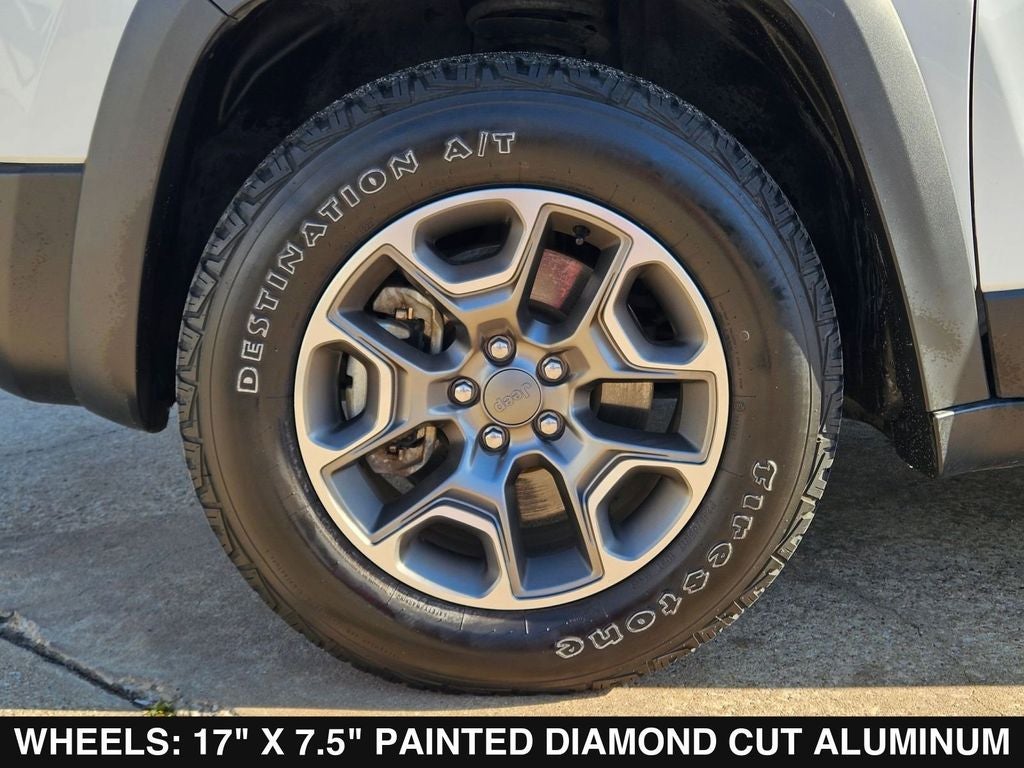 2022 Jeep Cherokee Trailhawk