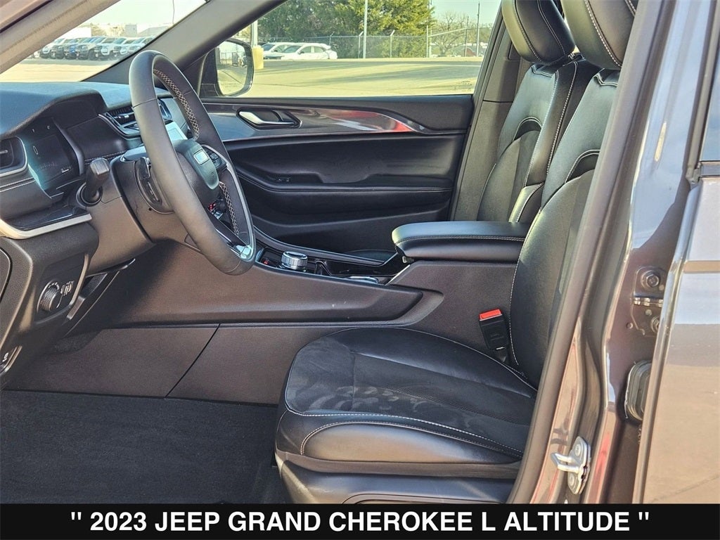2023 Jeep Grand Cherokee L Altitude
