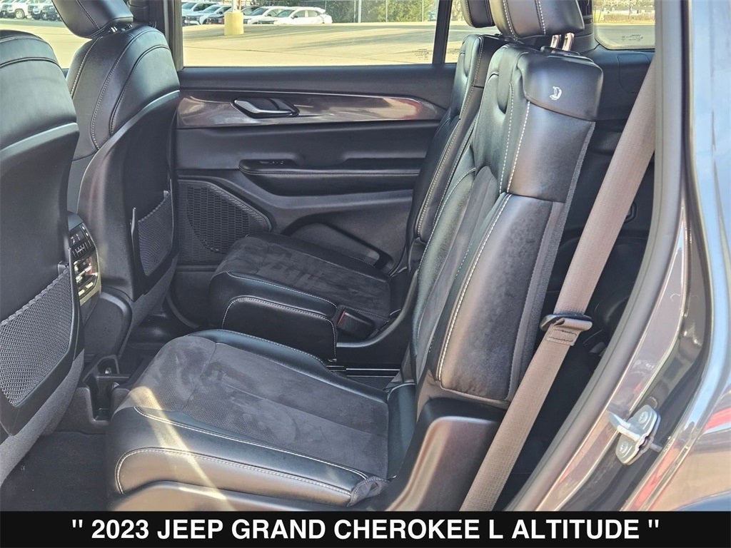 2023 Jeep Grand Cherokee L Altitude
