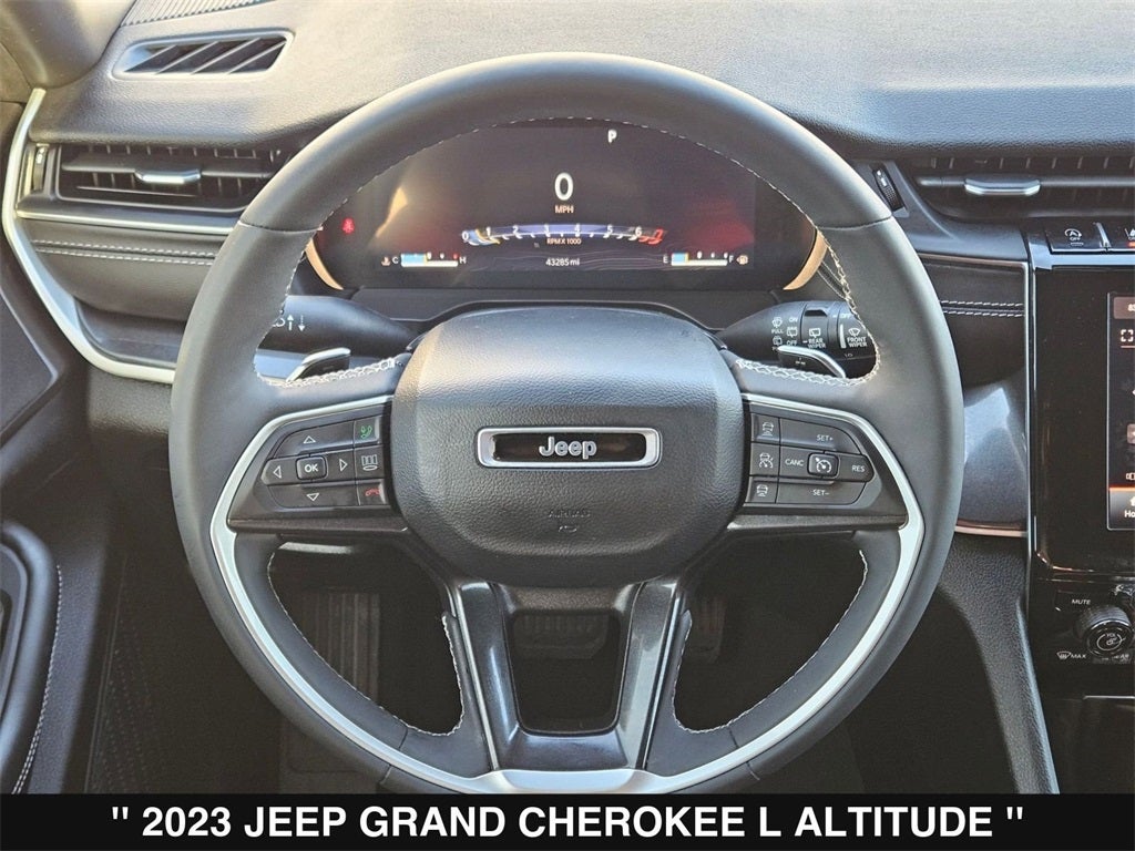 2023 Jeep Grand Cherokee L Altitude