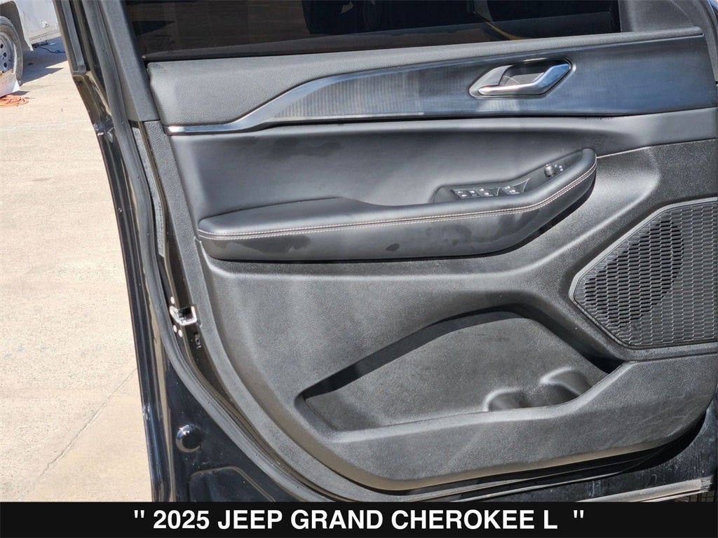 2025 Jeep Grand Cherokee L Altitude X