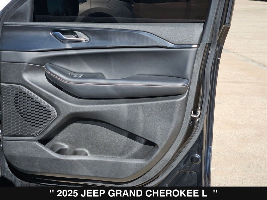 2025 Jeep Grand Cherokee L Altitude X