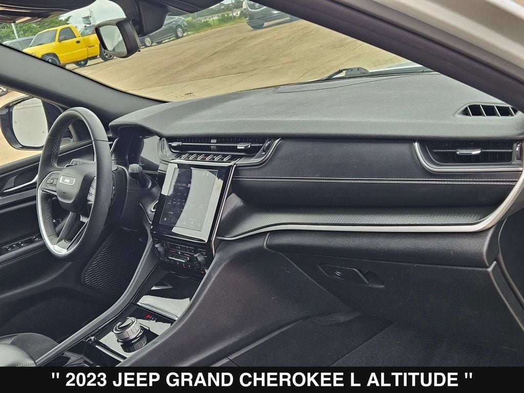 2023 Jeep Grand Cherokee L Altitude