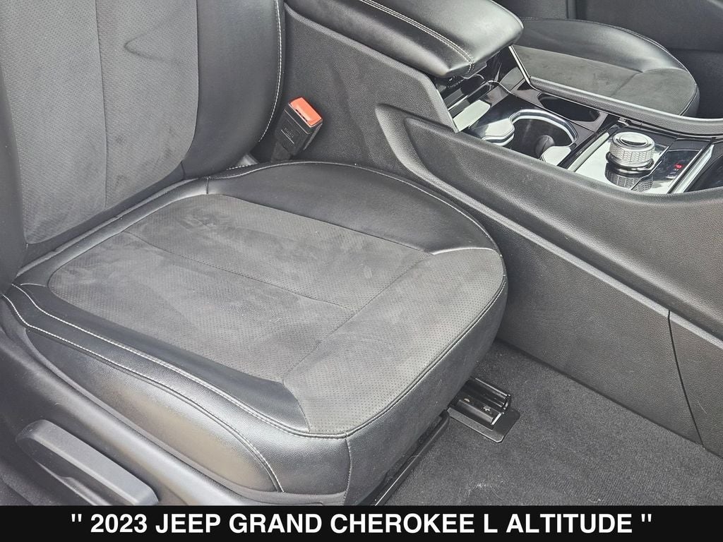 2023 Jeep Grand Cherokee L Altitude