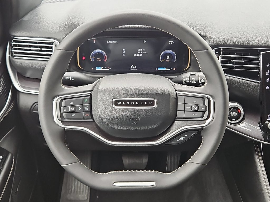 2023 Jeep Wagoneer Base