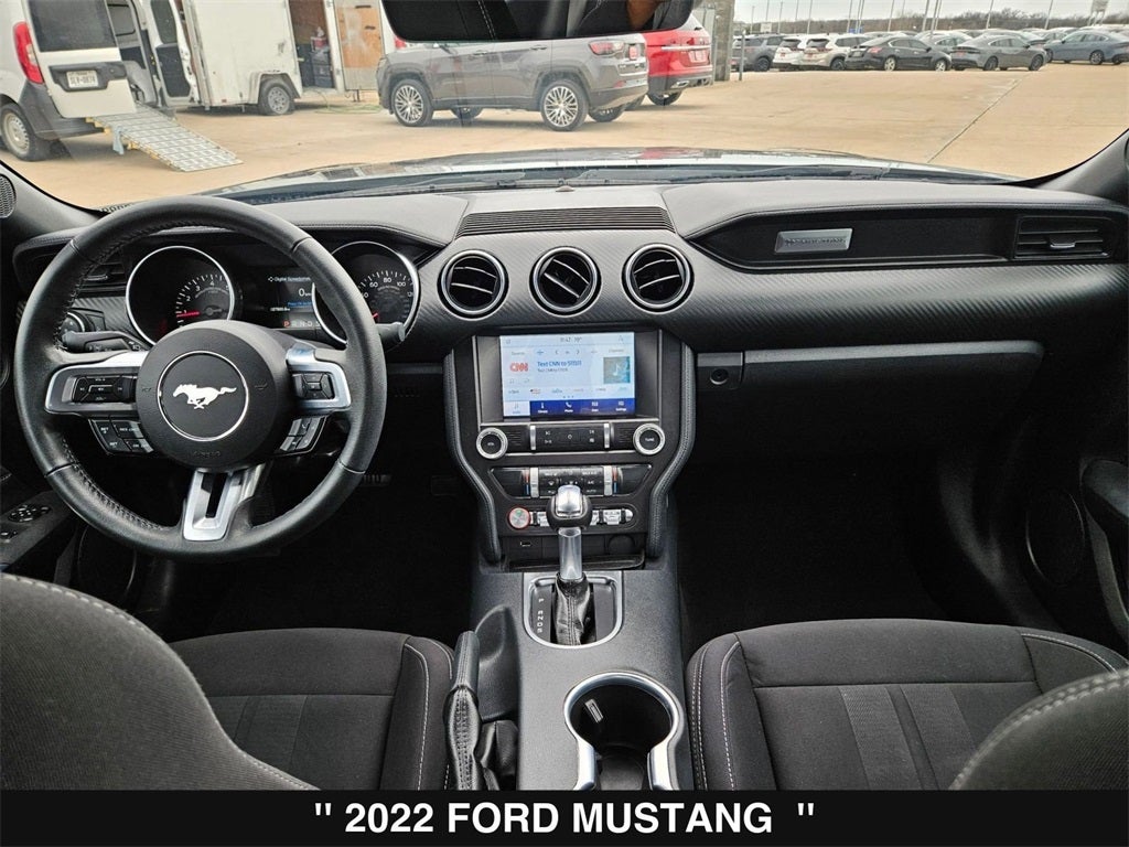 2022 Ford Mustang EcoBoost