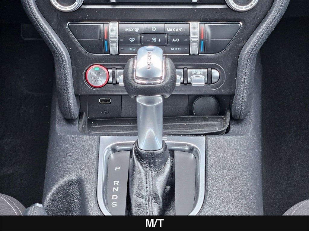 2022 Ford Mustang EcoBoost