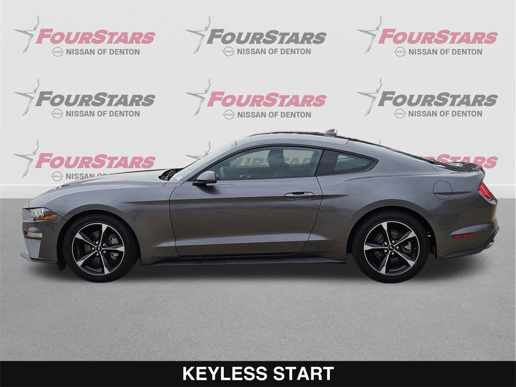 2022 Ford Mustang EcoBoost