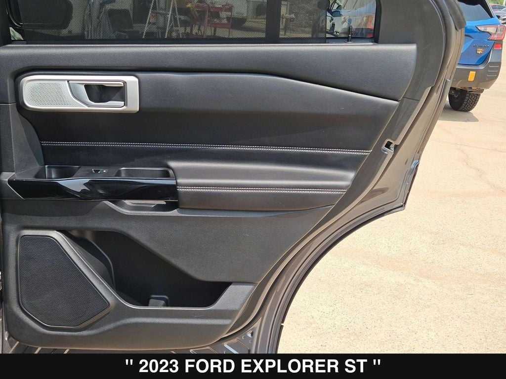 2023 Ford Explorer ST