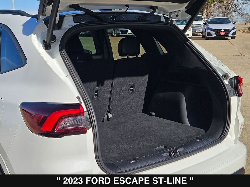 2023 Ford Escape ST-Line