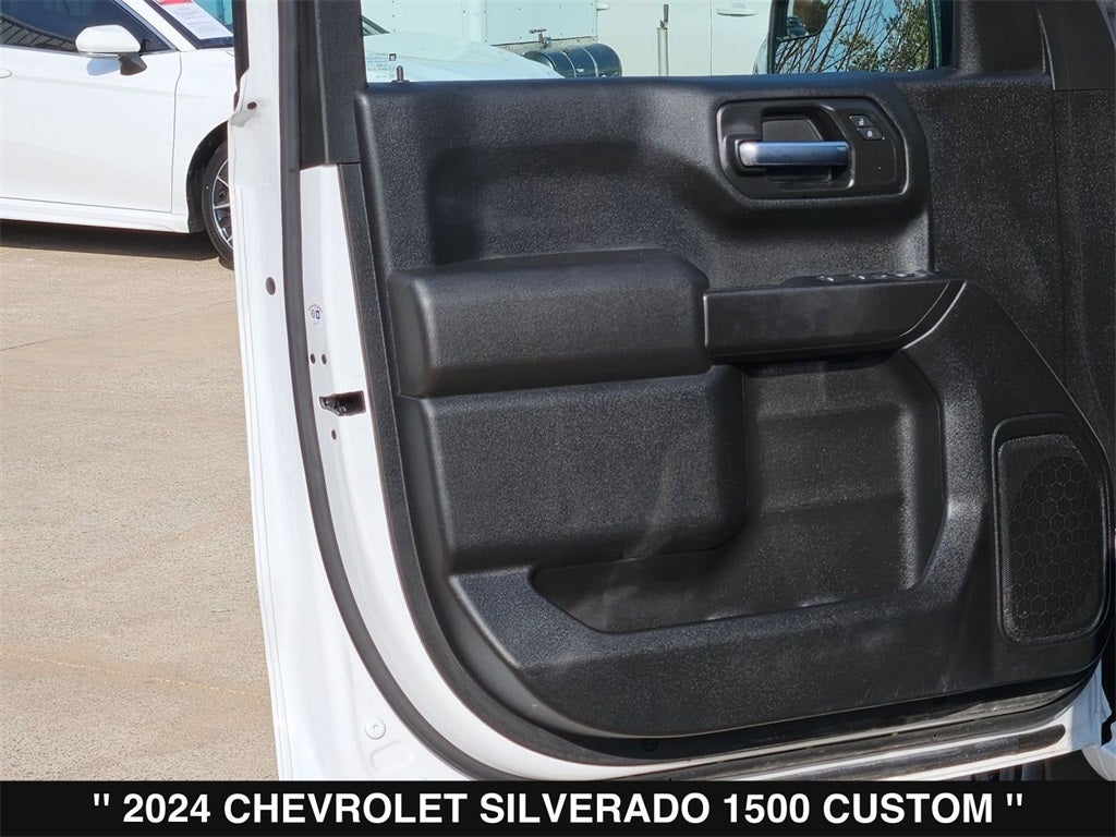 2024 Chevrolet Silverado 1500 Custom