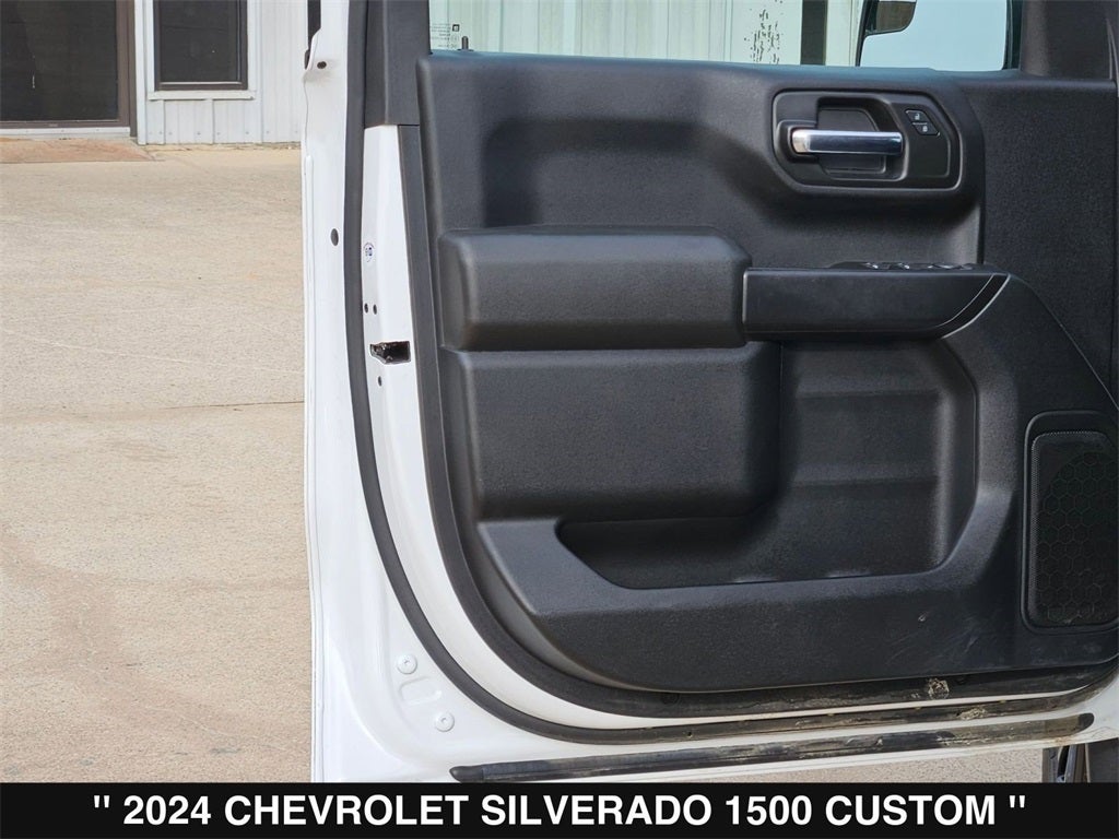2024 Chevrolet Silverado 1500 Custom
