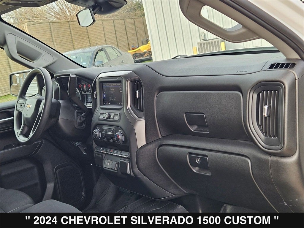 2024 Chevrolet Silverado 1500 Custom