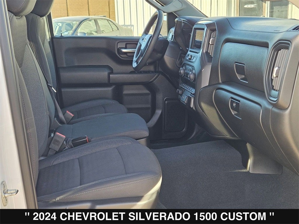2024 Chevrolet Silverado 1500 Custom