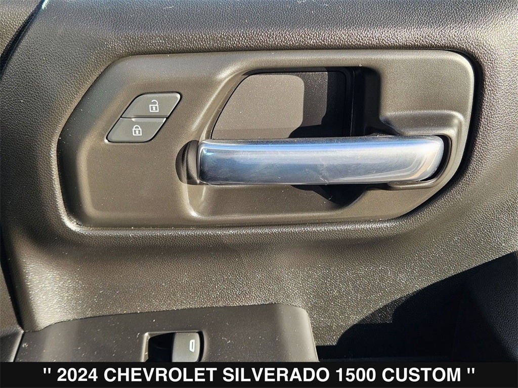 2024 Chevrolet Silverado 1500 Custom