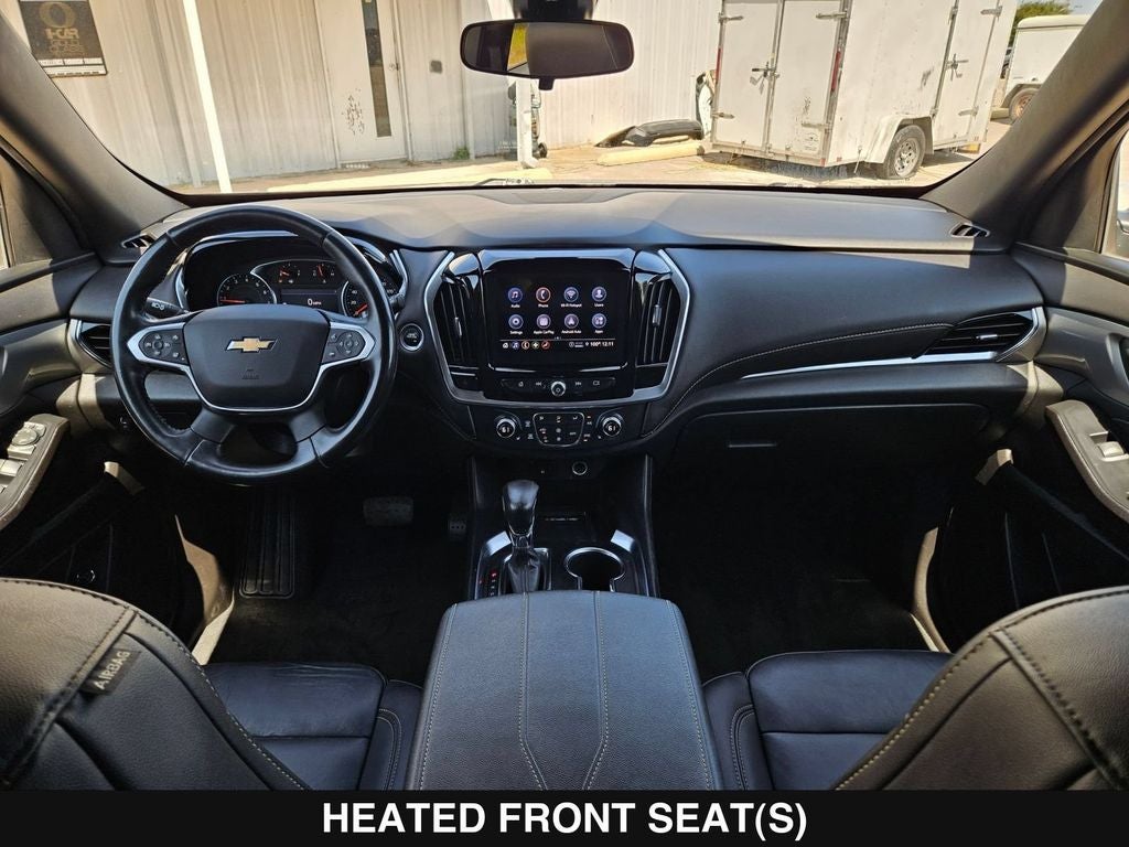 2022 Chevrolet Traverse LT Leather
