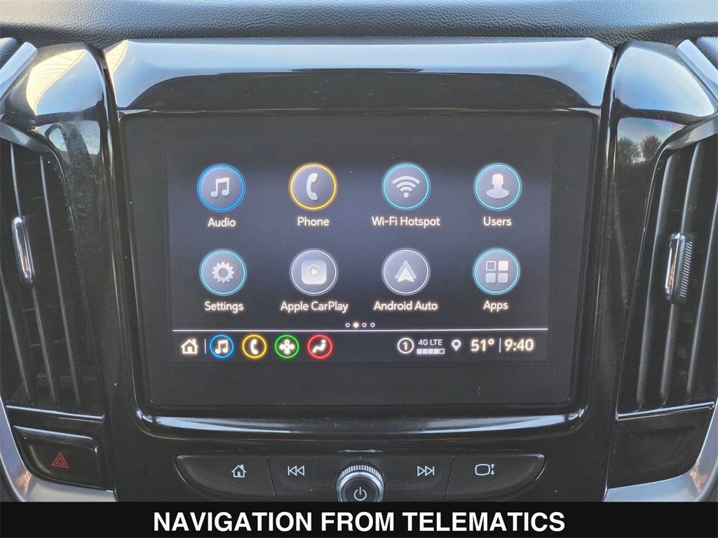 2022 Chevrolet Traverse LT Leather