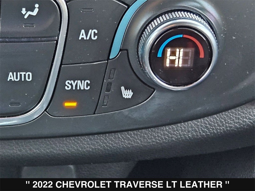 2022 Chevrolet Traverse LT Leather