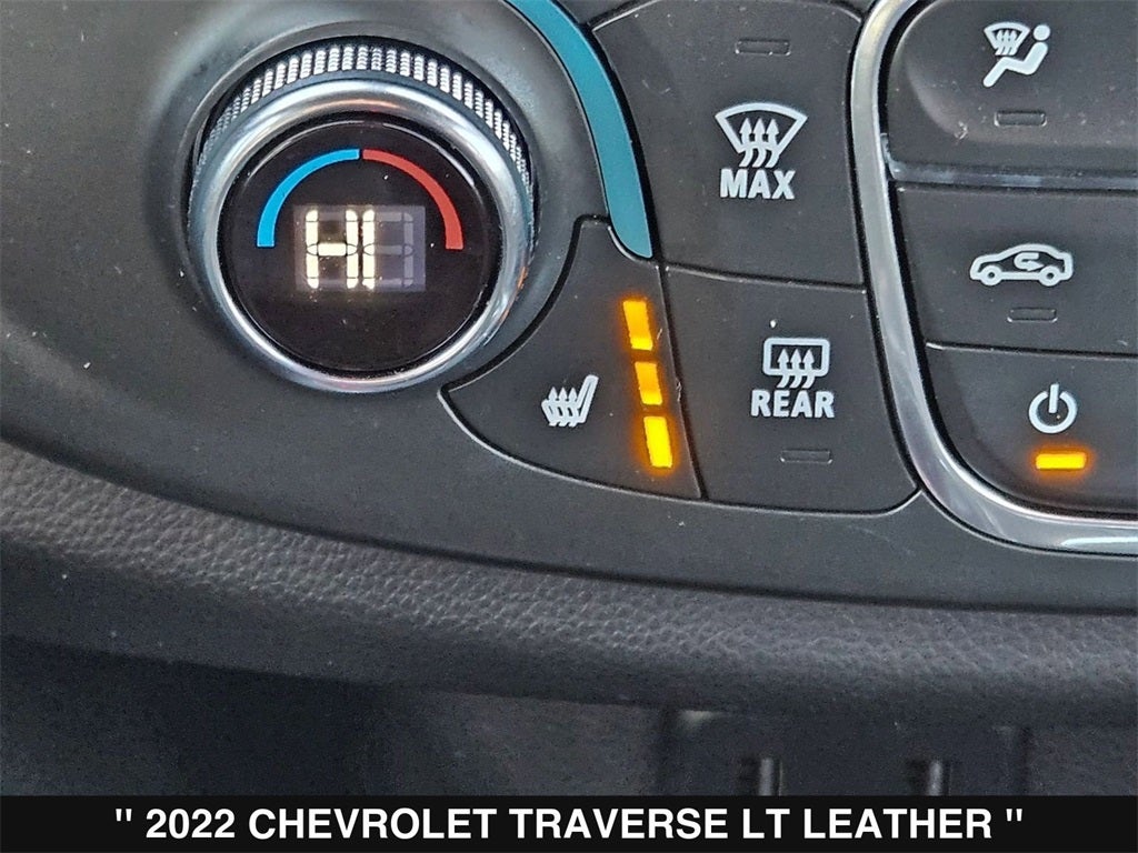 2022 Chevrolet Traverse LT Leather