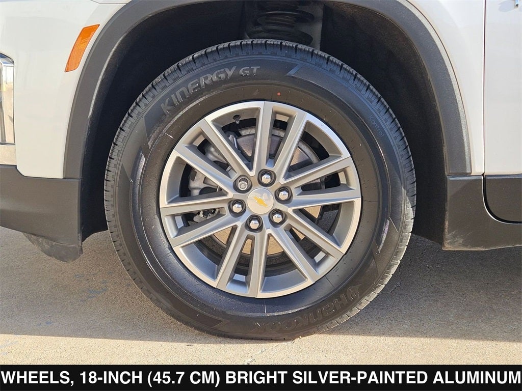 2022 Chevrolet Traverse LT Leather