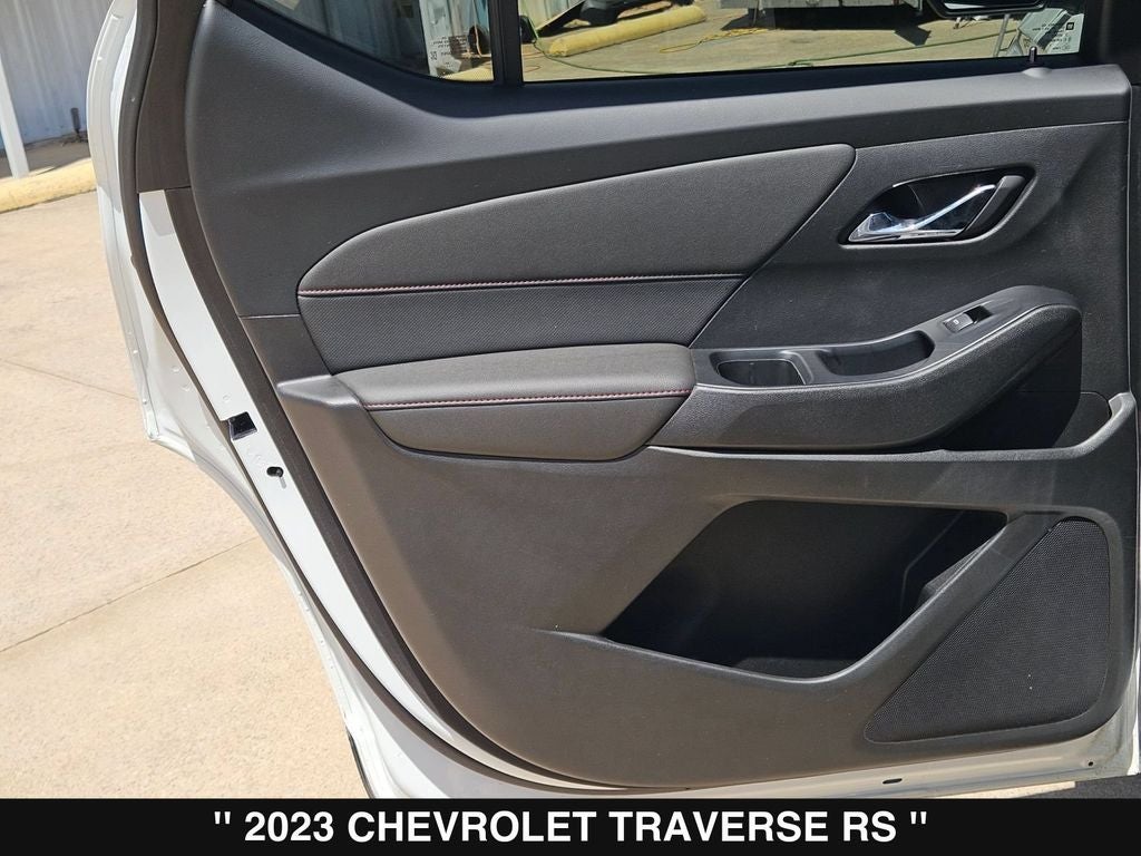 2023 Chevrolet Traverse RS