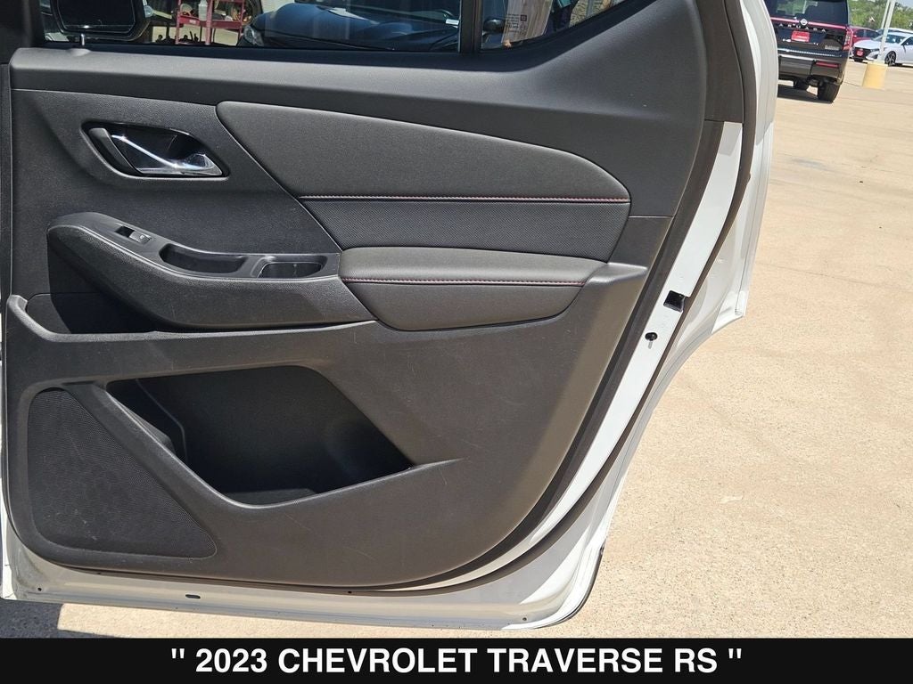 2023 Chevrolet Traverse RS