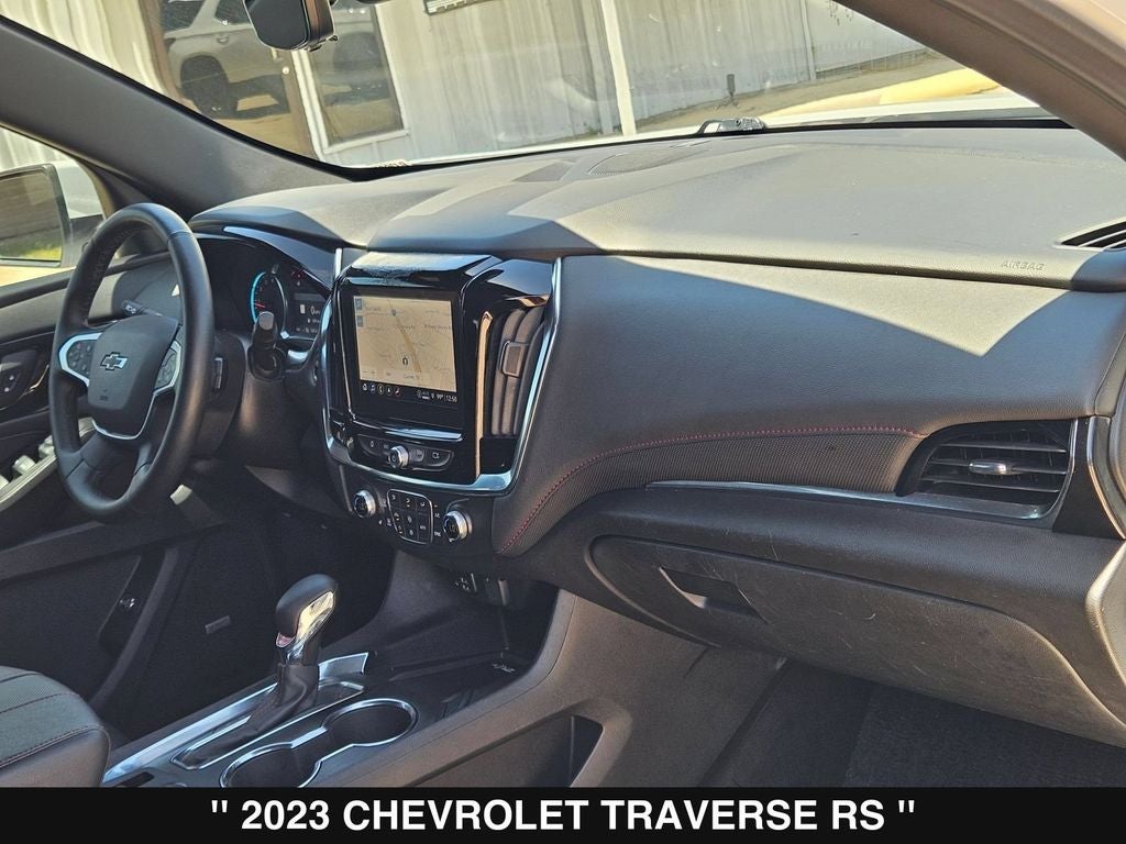 2023 Chevrolet Traverse RS