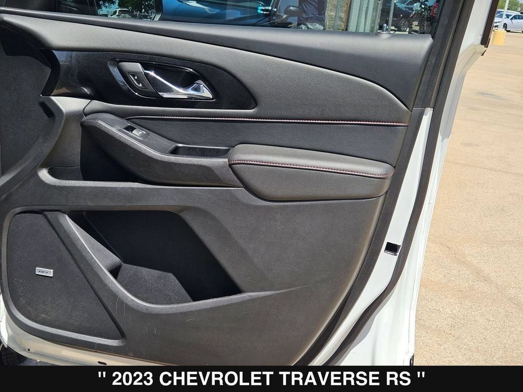 2023 Chevrolet Traverse RS