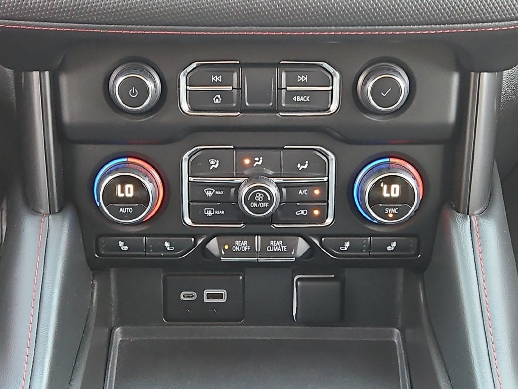 2024 Chevrolet Tahoe RST