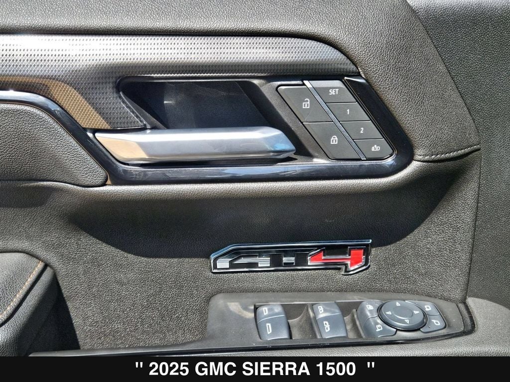2025 GMC Sierra 1500 AT4