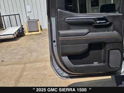 2025 GMC Sierra 1500 AT4
