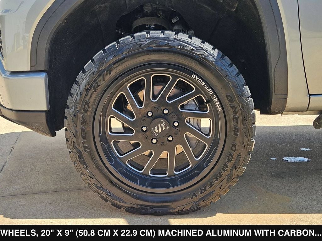 2025 GMC Sierra 1500 AT4