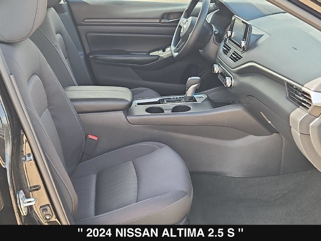 2024 Nissan Altima 2.5 S