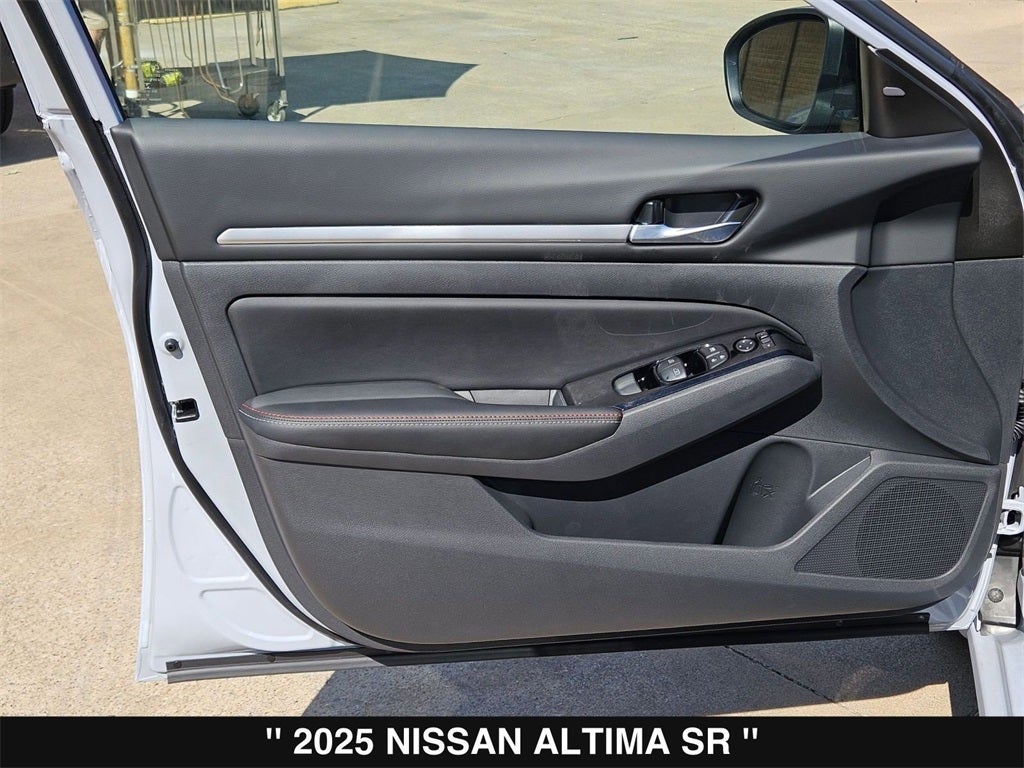 2025 Nissan Altima 2.5 SR