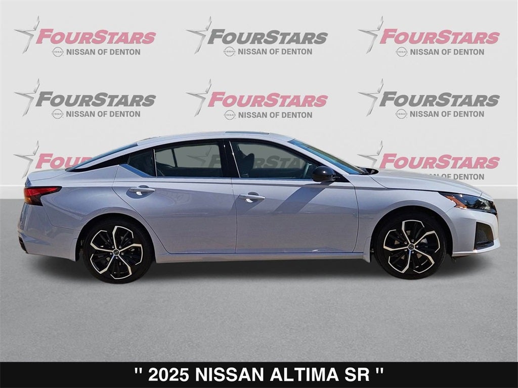 2025 Nissan Altima 2.5 SR