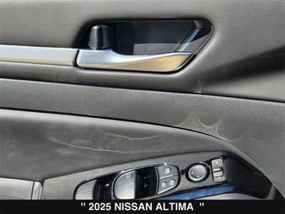 2025 Nissan Altima 2.5 SR
