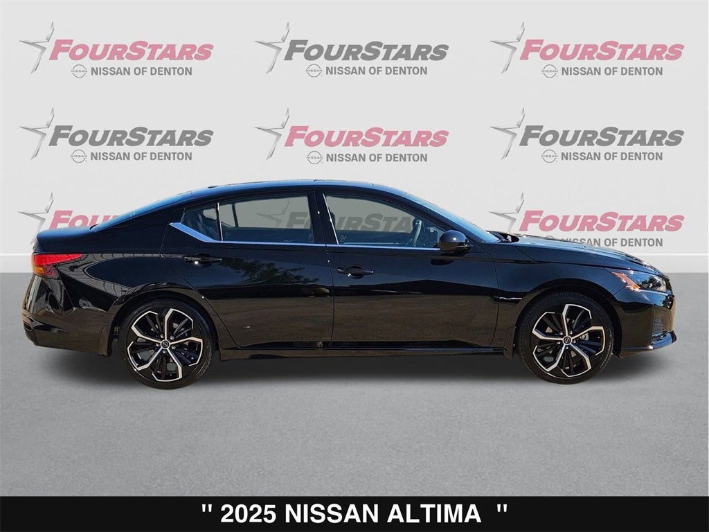 2025 Nissan Altima 2.5 SR