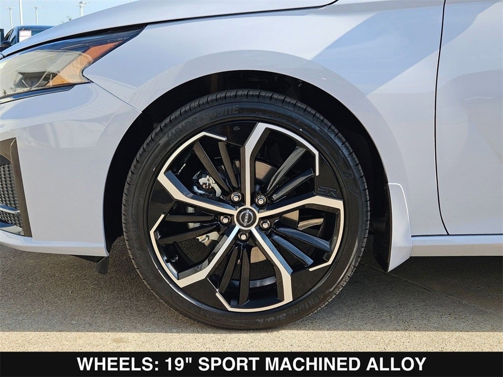 2025 Nissan Altima 2.5 SR