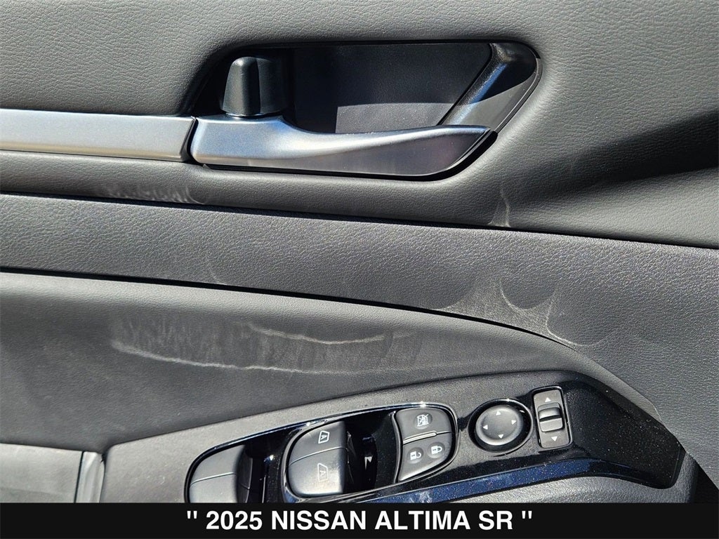 2025 Nissan Altima 2.5 SR