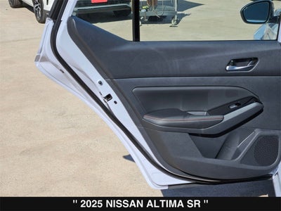 2025 Nissan Altima 2.5 SR