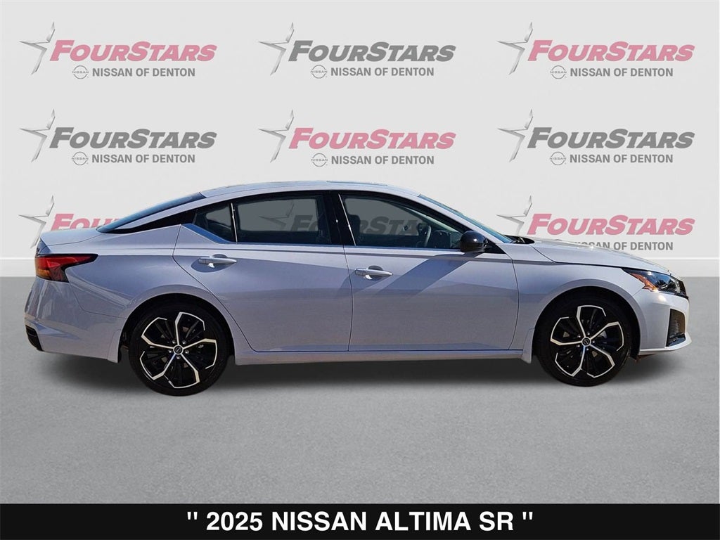 2025 Nissan Altima 2.5 SR