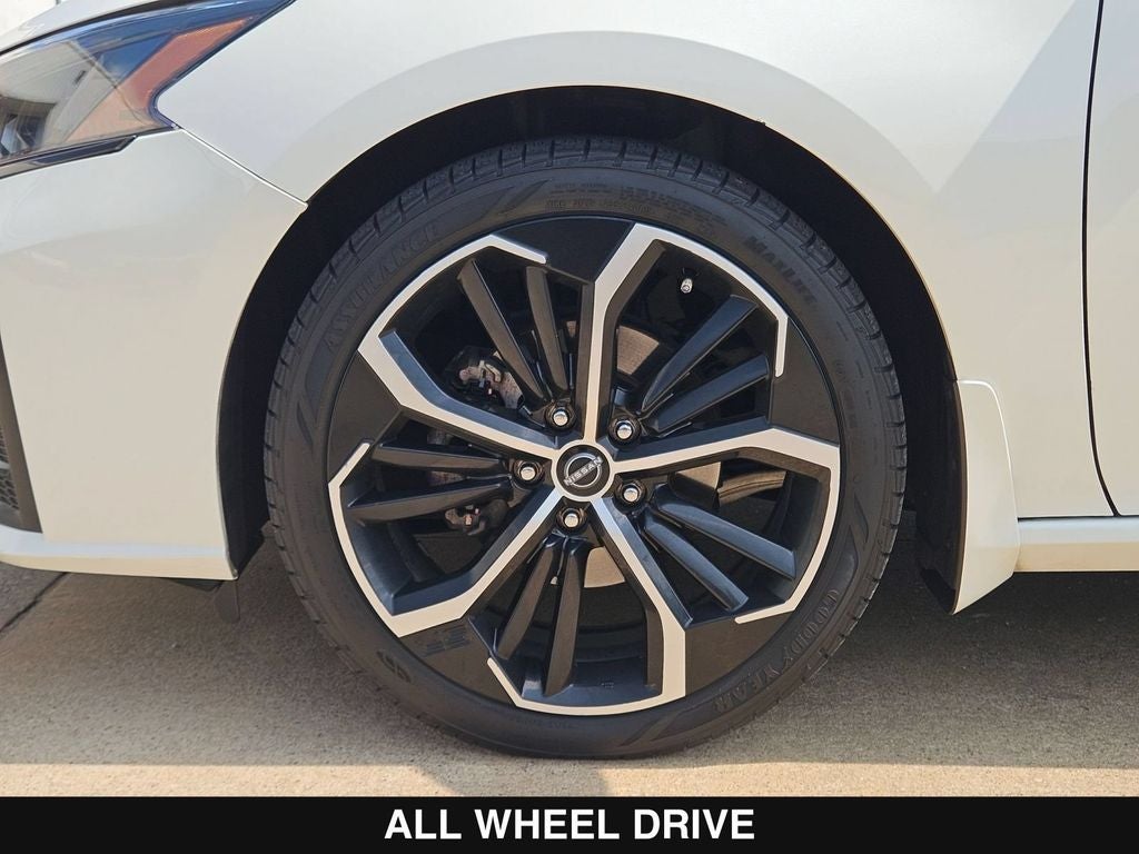 2023 Nissan Altima 2.5 SR